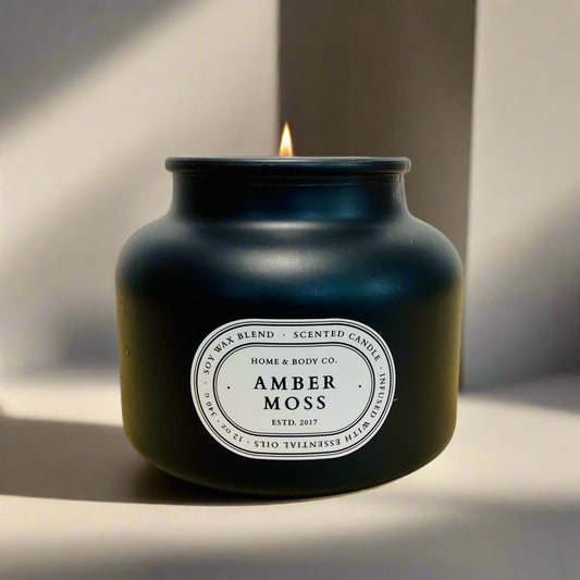 Amber Moss Scented Candle – Jasmine, Moss & Birch Essential Oil Soy Candle