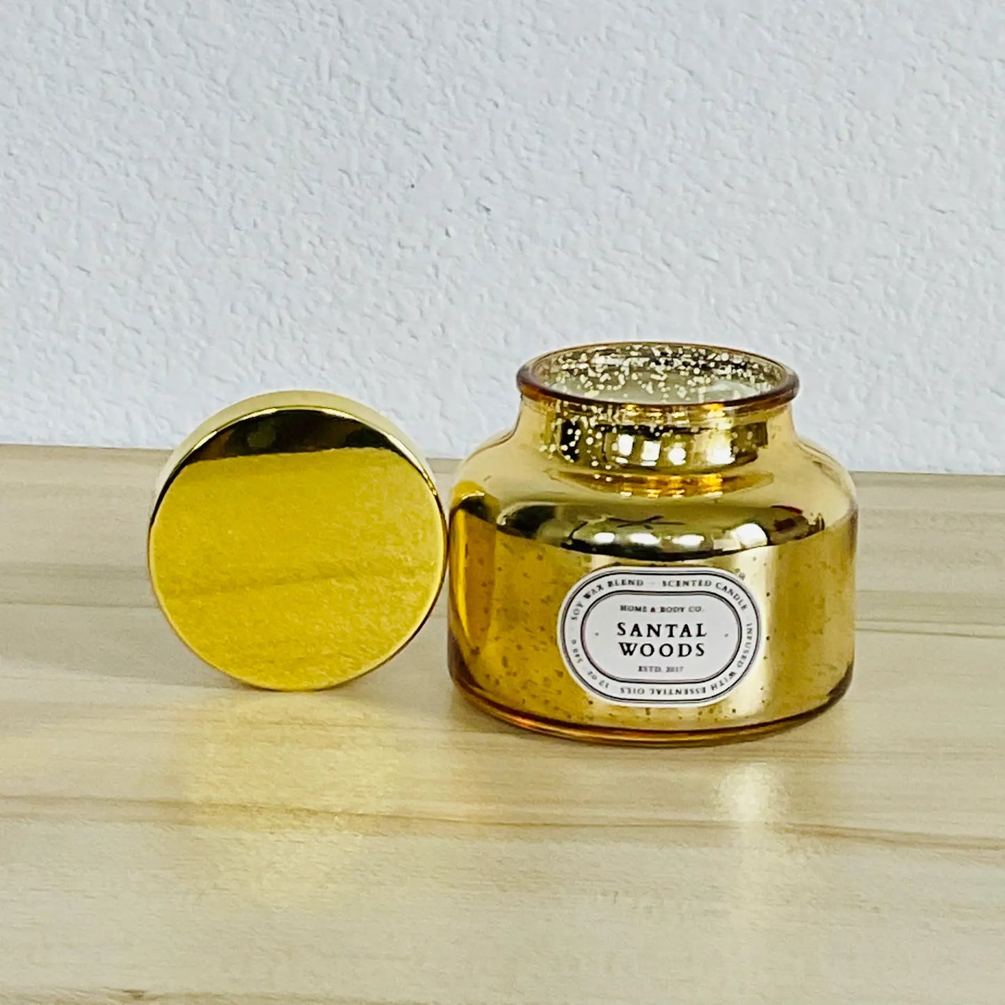 Santal Woods Candle – Coconut, Violet, Leather & Patchouli Scented Soy Candle